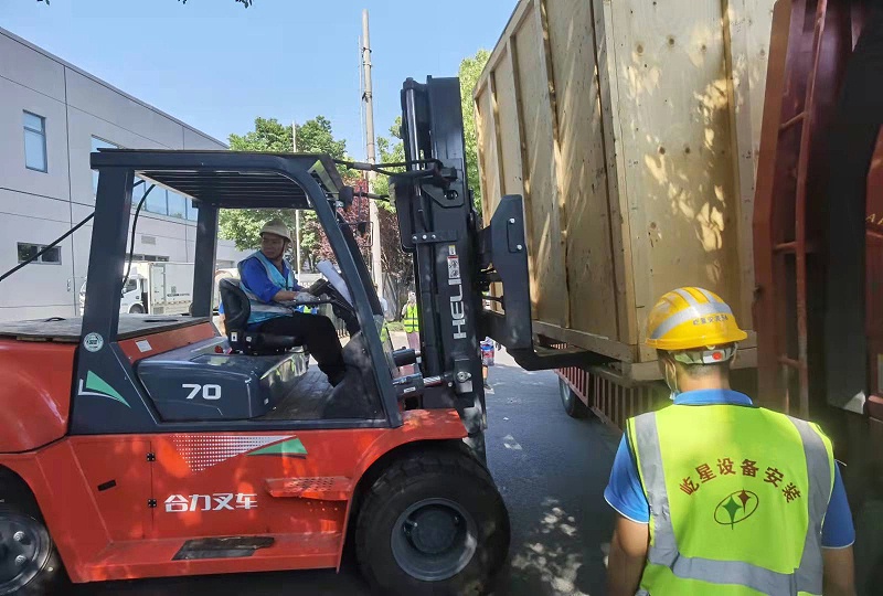 設備卸車安裝