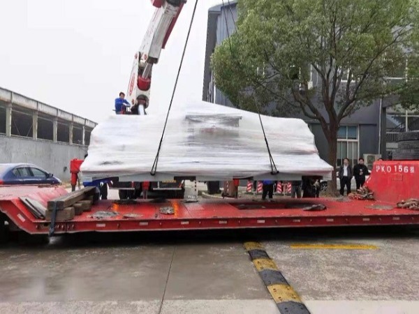 西門子激光機搬運—屹星機電