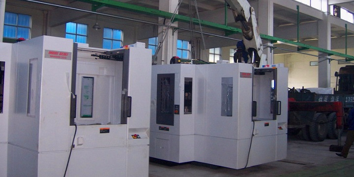 精密設備吊裝過程應該注意什么事項？及上海精密設備吊裝公司哪家好？