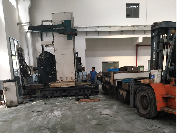 大型龍門加工中心安裝